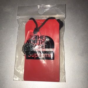 Supreme TNF compass